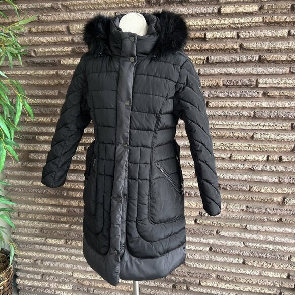 Guess Black Midweight Belted Puffer Jacket With Removable Fur Trim Size M - Picture 10 of 14